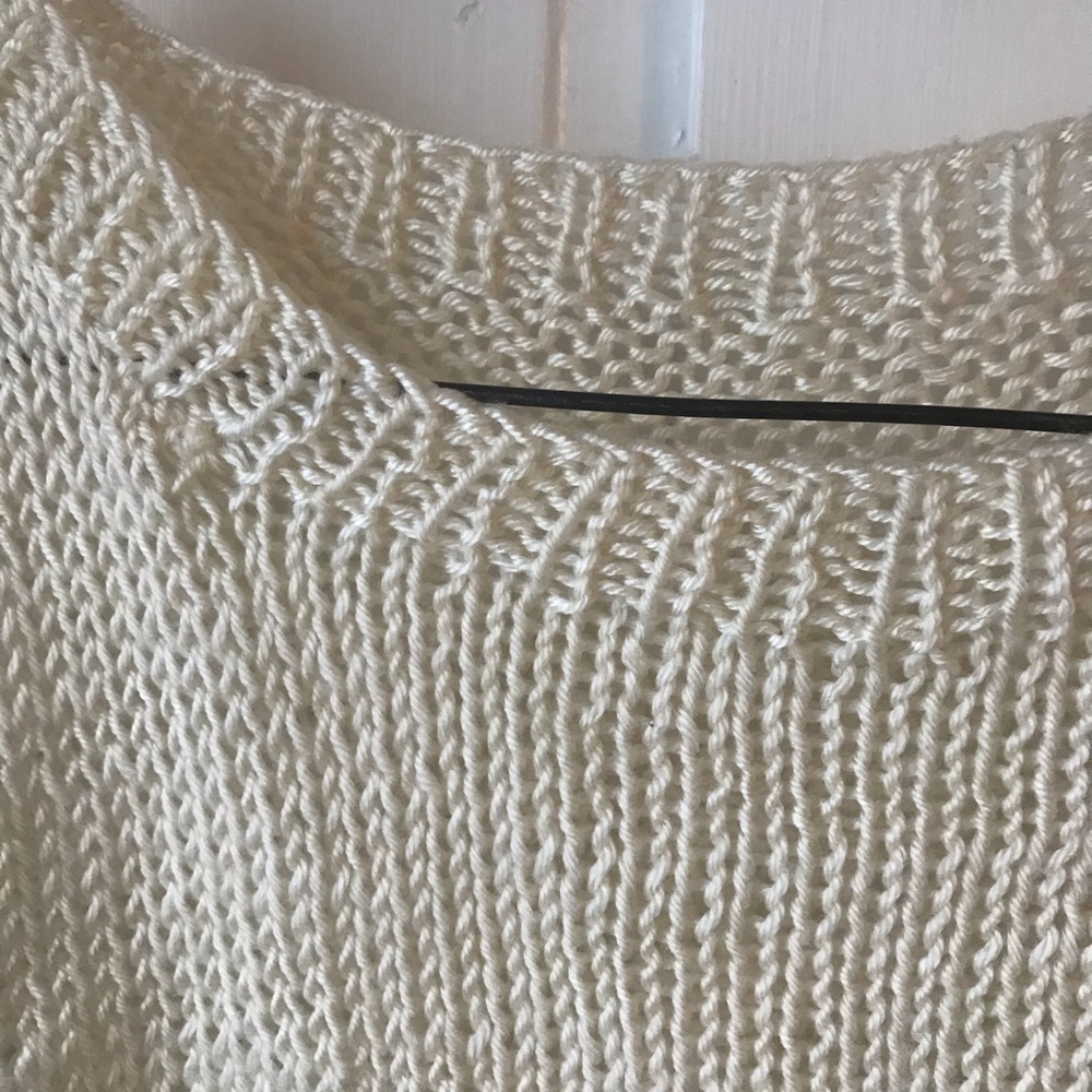 Handmade Knit Top - Picture 4 of 6